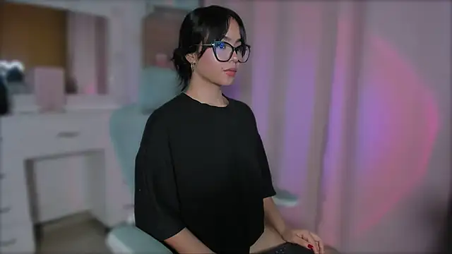 Olivia xd  online show from 01-10-25, 09:44