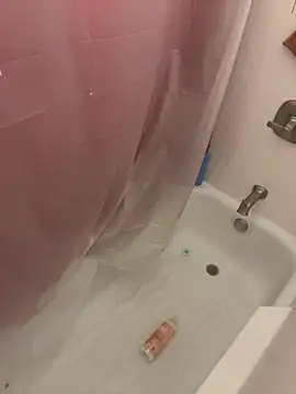 demonslayerr999 online show from 12-24-24, 03:27