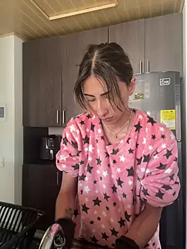 Snapshot of Ameellie chatting on 01-25-25, 03:09 Ameellie online show from 01-25-25, 03:09