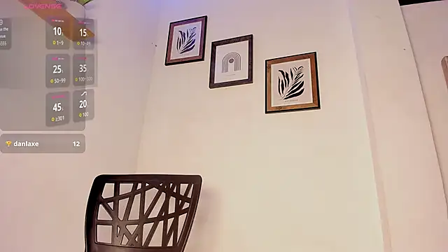 Snapshot of Letizia_West_ chatting on 11-06-25, 11:22 Letizia West online show from 11-06-25, 11:22