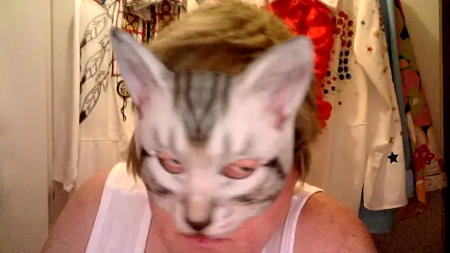 Snapshot of Sigorius chatting on 01-04-25, 08:48 Sigorius online show from 01-04-25, 08:48