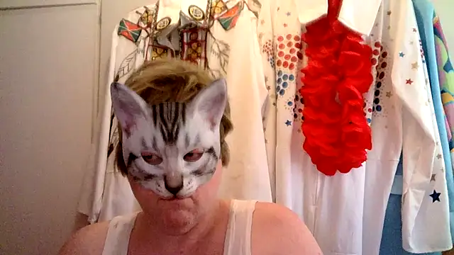 Snapshot of Sigorius chatting on 02-21-25, 10:39 Sigorius online show from 02-21-25, 10:39