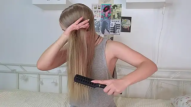 Snapshot of _Appr0ved_ chatting on 02-11-25, 03:08 Appr0ved online show from 02-11-25, 03:08