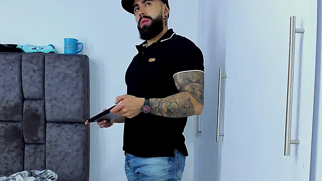 Zack Froone online show from 03-19-25, 06:55