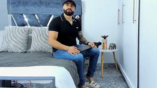 Zack Froone online show from 12-03-25, 12:25