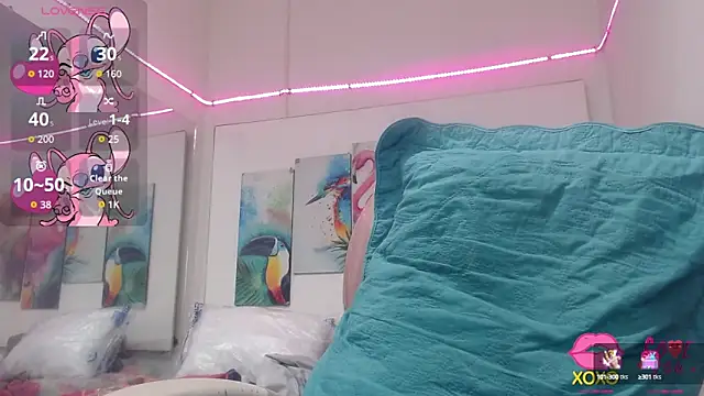 Snapshot of alegriamartinez chatting on 10-04-25, 07:23 alegriamartinez online show from 10-04-25, 07:23