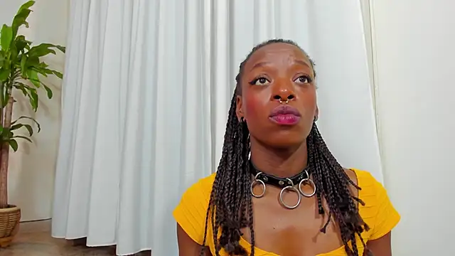 Coco Kiss online show from 02-12-25, 10:26