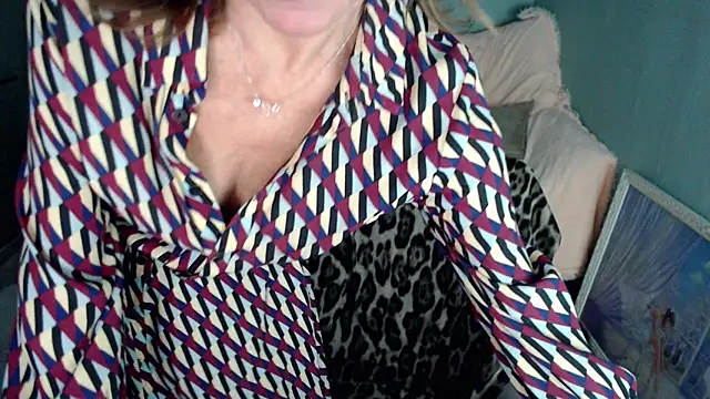 HornyMilf 777 online show from 03-04-25, 12:44