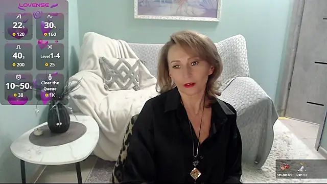 HornyMilf 777 online show from 09-30-25, 05:45