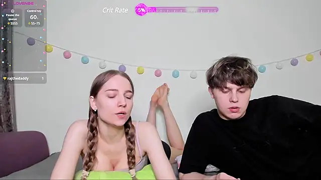 Snapshot of Emily_and_Ilumi chatting on 02-16-25, 07:49 Emily and Ilumi online show from 02-16-25, 07:49