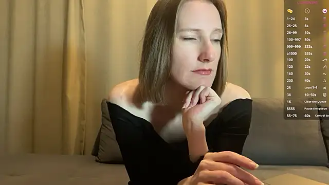 Snapshot of MonikaBos chatting on 12-07-24, 10:39 MonikaBos online show from 12-07-24, 10:39