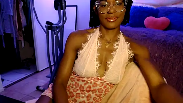CocoSage online show from 06-15-26, 05:42