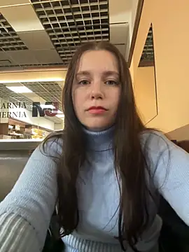 Snapshot of Teylor_Love chatting on 11-27-25, 04:31 Teylor Love online show from 11-27-25, 04:31