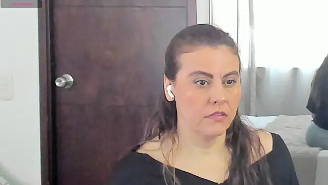 Snapshot of V_monse chatting on 07-05-26, 04:36 V monse online show from 07-05-26, 04:36