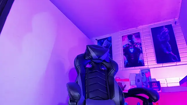 Alahia Rodriguez online show from 02-20-25, 08:14