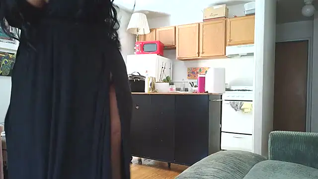 SiminFox online show from 10-29-25, 05:58