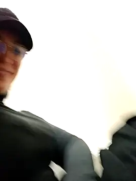 Ulyana72882 online show from 01-04-25, 06:19