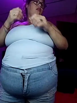 EllisW8 online show from 11-02-25, 11:01