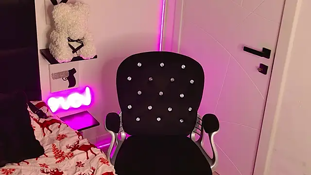 MissAmeliaa online show from 12-13-25, 07:53