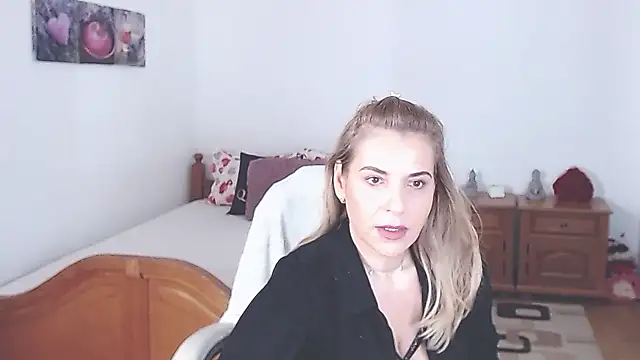 Snapshot of evamaria2024 chatting on 12-02-24, 07:14 evamaria2024 online show from 12-02-24, 07:14