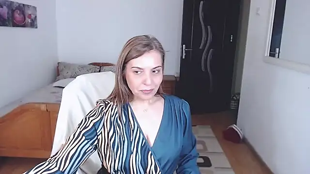 Snapshot of evamaria2024 chatting on 11-24-25, 09:42 evamaria2024 online show from 11-24-25, 09:42