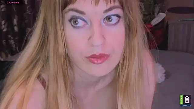 Snapshot of paulathesweet chatting on 05-02-26, 07:52 paulathesweet online show from 05-02-26, 07:52
