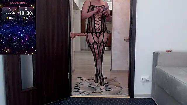 Snapshot of Carmela_fox chatting on 02-22-25, 11:35 Carmela fox online show from 02-22-25, 11:35