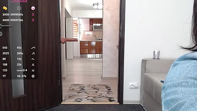 Snapshot of Carmela_fox chatting on 11-13-25, 09:52 Carmela fox online show from 11-13-25, 09:52