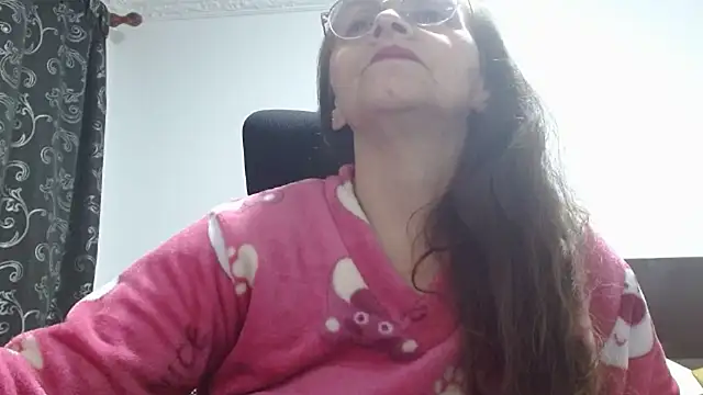 Snapshot of asleycavta chatting on 09-21-25, 04:58 asleycavta online show from 09-21-25, 04:58