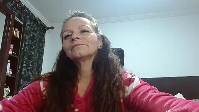 Snapshot of asleycavta chatting on 10-16-25, 02:12 asleycavta online show from 10-16-25, 02:12