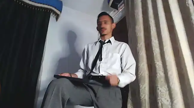 HomeAloneK online show from 02-05-25, 08:04