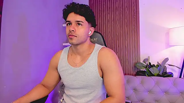 liam collins21 online show from 12-15-25, 11:47