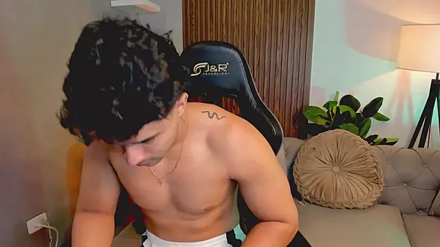 liam collins21 online show from 12-20-25, 11:50