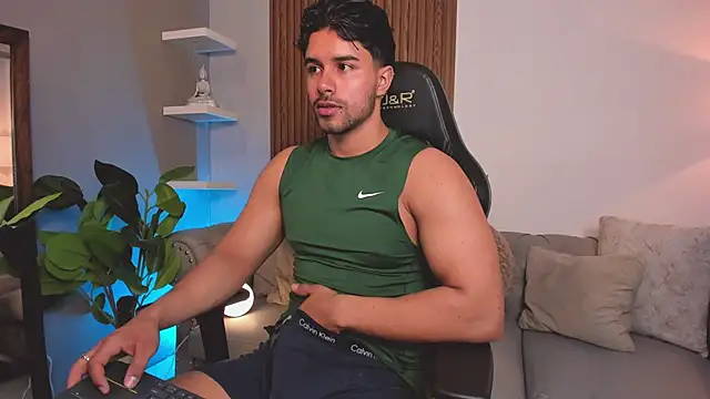 liam collins21 online show from 03-12-26, 11:49