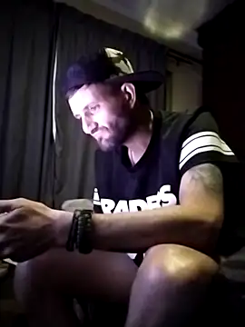 Nawtyslaveteen online show from 04-08-26, 09:26