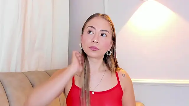 Lia walton online show from 02-10-25, 11:46