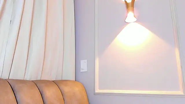 Lia walton online show from 01-15-26, 12:10