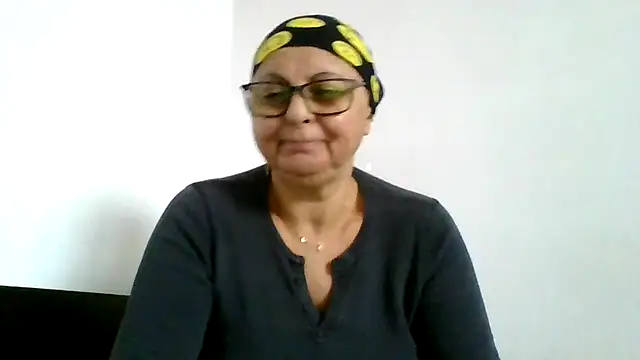 roseblak42 online show from 11-15-25, 12:45