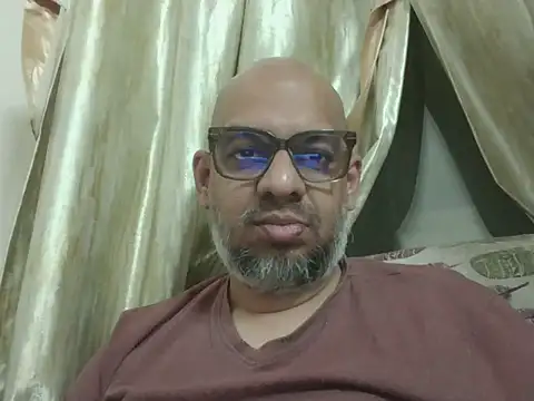 Snapshot of horsepower8283 chatting on 02-15-26, 03:53 horsepower8283 online show from 02-15-26, 03:53