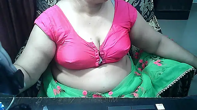 Snapshot of Punambhabisexy chatting on 01-14-26, 06:57 Punambhabisexy online show from 01-14-26, 06:57