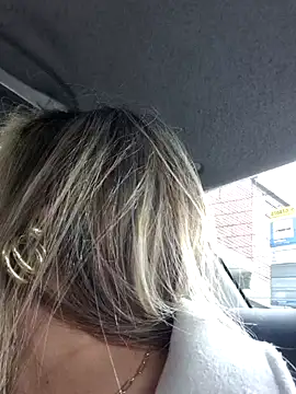  Abril-Office1 online show from 02-13-25, 03:56