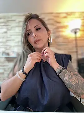  Abril-Office1 online show from 02-23-26, 04:15