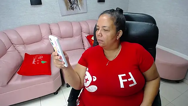 Penelope Nipples  online show from 12-28-24, 12:24