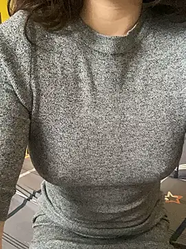 Ruby bear online show from 02-02-25, 02:27