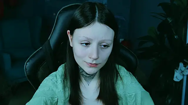 Snapshot of VeliraBraitberg chatting on 12-13-24, 11:13 VeliraBraitberg online show from 12-13-24, 11:13