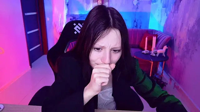 Snapshot of VeliraBraitberg chatting on 12-18-24, 02:17 VeliraBraitberg online show from 12-18-24, 02:17