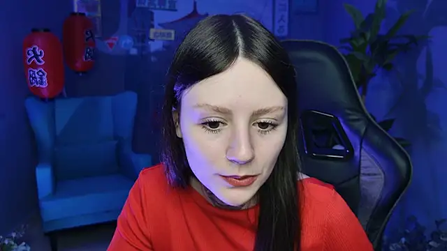 Snapshot of VeliraBraitberg chatting on 02-19-25, 08:12 VeliraBraitberg online show from 02-19-25, 08:12