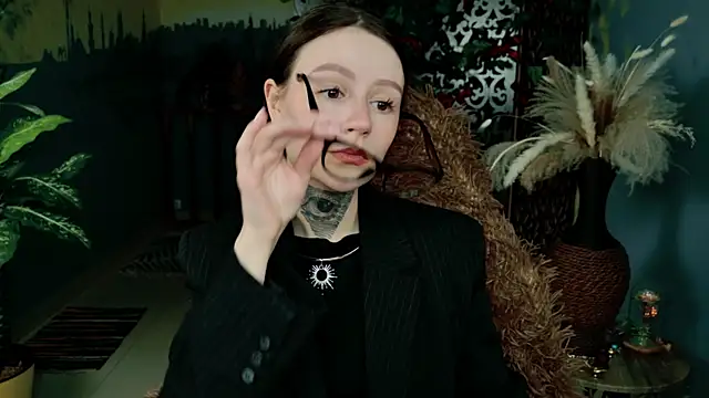 Snapshot of VeliraBraitberg chatting on 03-04-26, 01:17 VeliraBraitberg online show from 03-04-26, 01:17