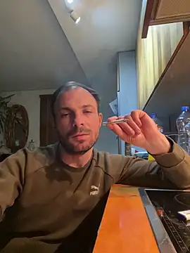 Adventurehotman online show from 02-28-25, 11:12