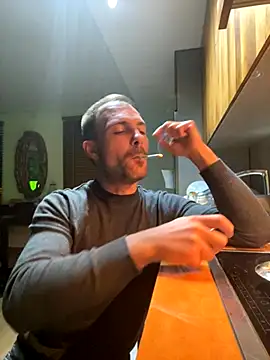 Adventurehotman online show from 09-29-25, 09:52